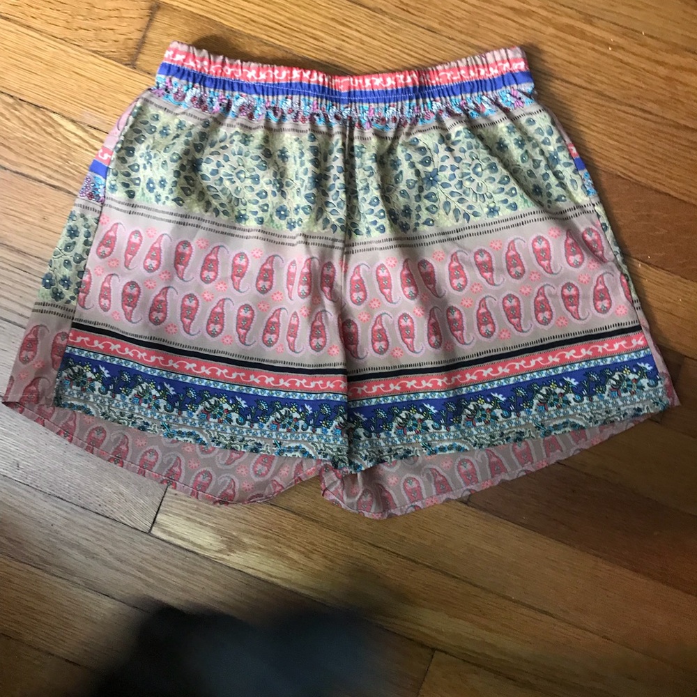 Paisley shorts size small